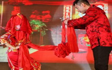 订婚宴活动方案6篇