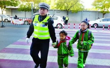 女交警述职报告8篇