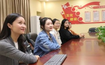 装饰的实习报告推荐7篇