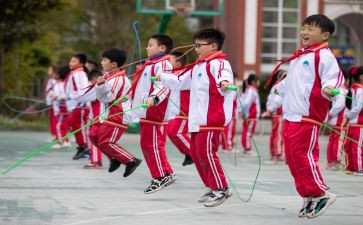 幼儿园中班体育活动教案8篇
