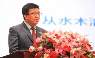 副校长室述职报告8篇