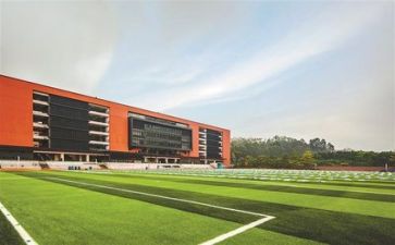 校园作文400字精选8篇