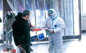 疫情下的作文800字5篇