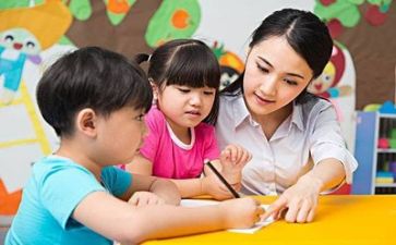 幼师月工作总结范文模板5篇